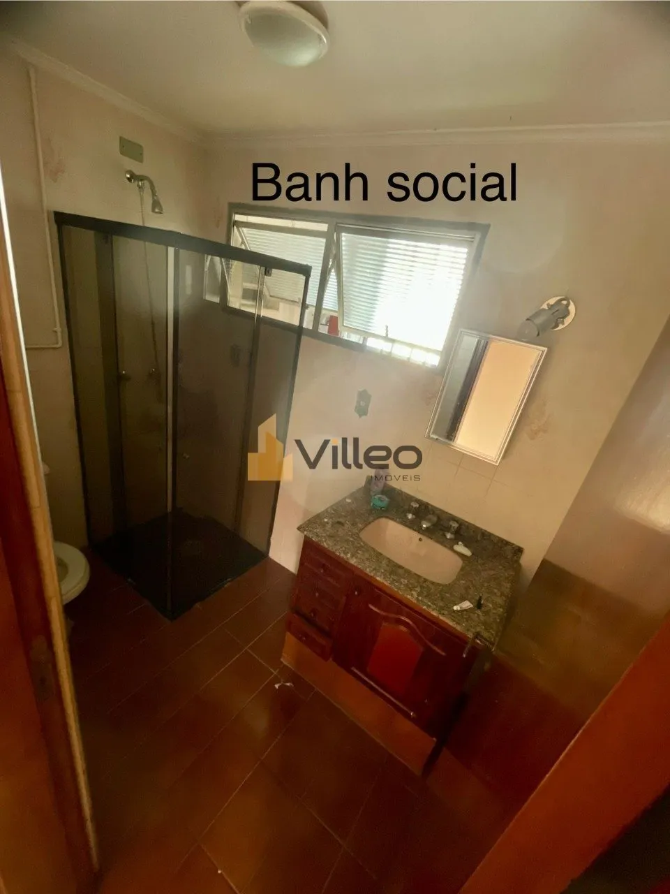 Imagem Descubra o equilíbrio perfeito entre espaço, conforto e localização privilegiada. Este apartamen...
