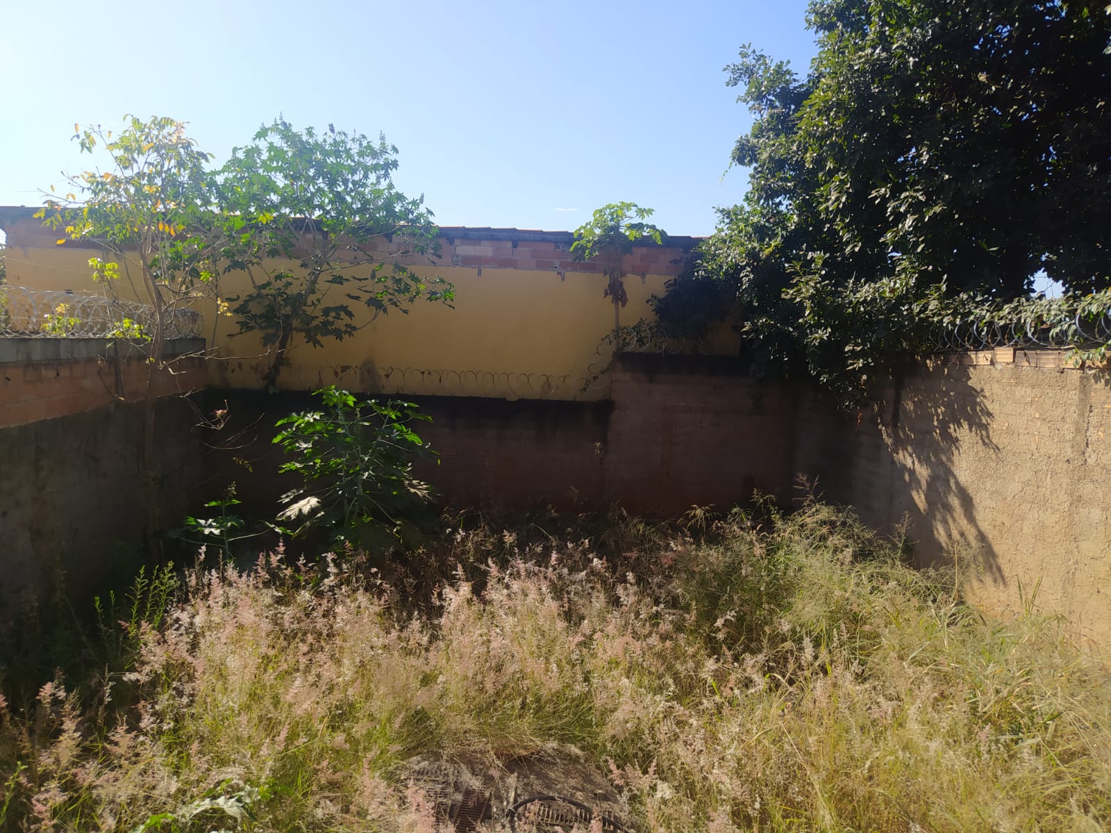Imagem Casa com 2 Quartos à Venda, 75 m² em Industrial Santo Antônio - Aparecida de Goiânia