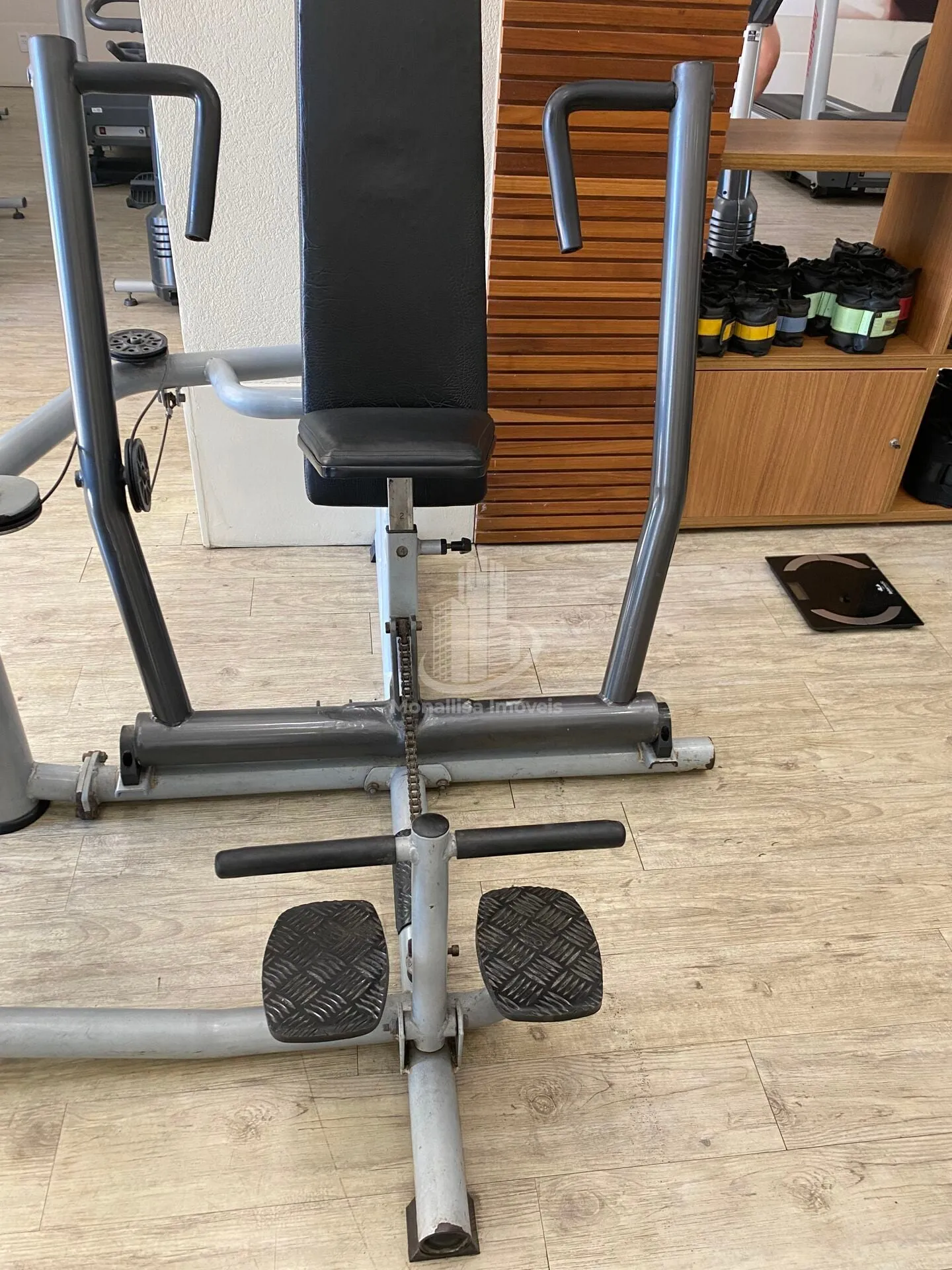 Imagem Sala comercial mobiliada com vaga na Barra da Tijuca