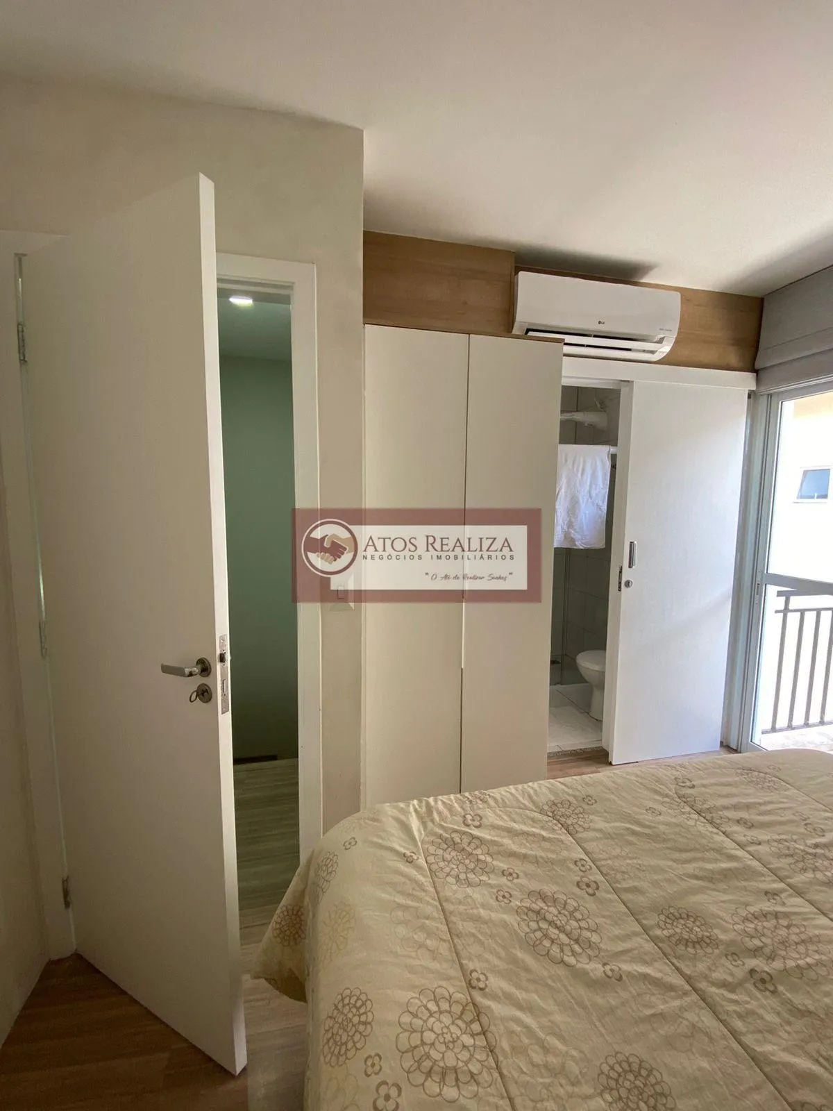 Imagem Venda sobrado em condomínio fechado no campo grande, região da sabará, Imóvel com 2 suites com planejados, Ar Condicionados nos quartos e na sala, cozinha com planejados, Área Gourmet, 2 vagas no subs