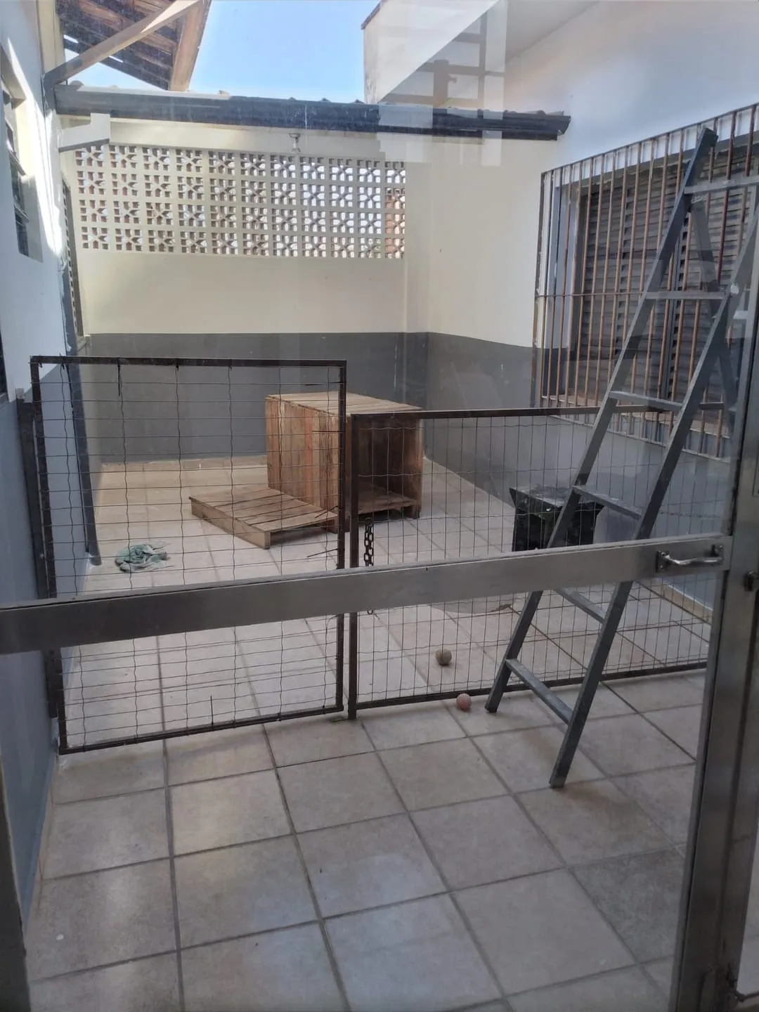 Imagem Casa à venda 3 Quartos, 1 Suite, 2 Vagas, 300M², Jardim Rosely, Pindamonhangaba - SP