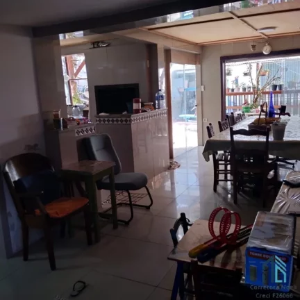 Imagem Terreno com 04 casas no bairro Boa Vista em Curitiba PR