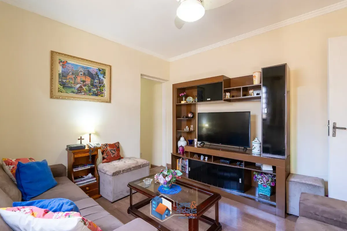 Imagem Casa para venda em Jardim das Palmas com 3 quartos, 168m²