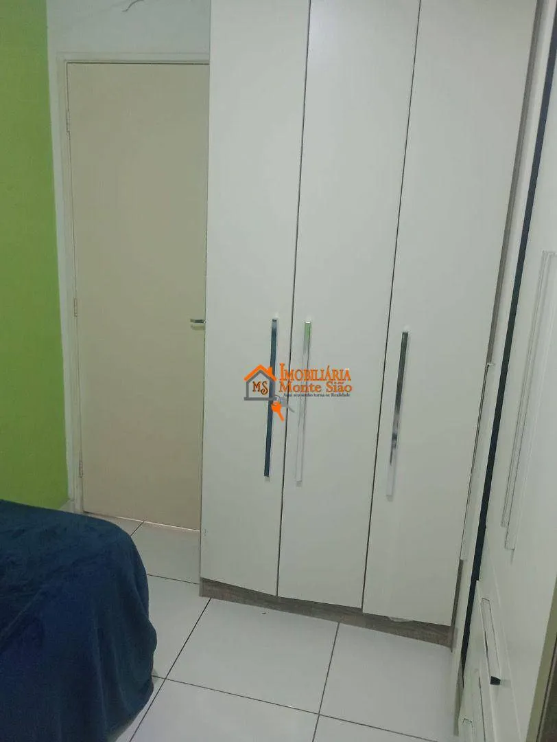 Imagem Apartamento com 2 dormitórios à venda, 47 m² por R$ 260.000,00 - Água Chata - Guarulhos/SP