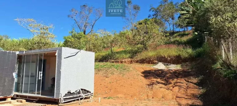 Imagem SOCORROSP LINDA CASA A VENDA LOCALIZADA NO BAIRRO DOS RUBINS