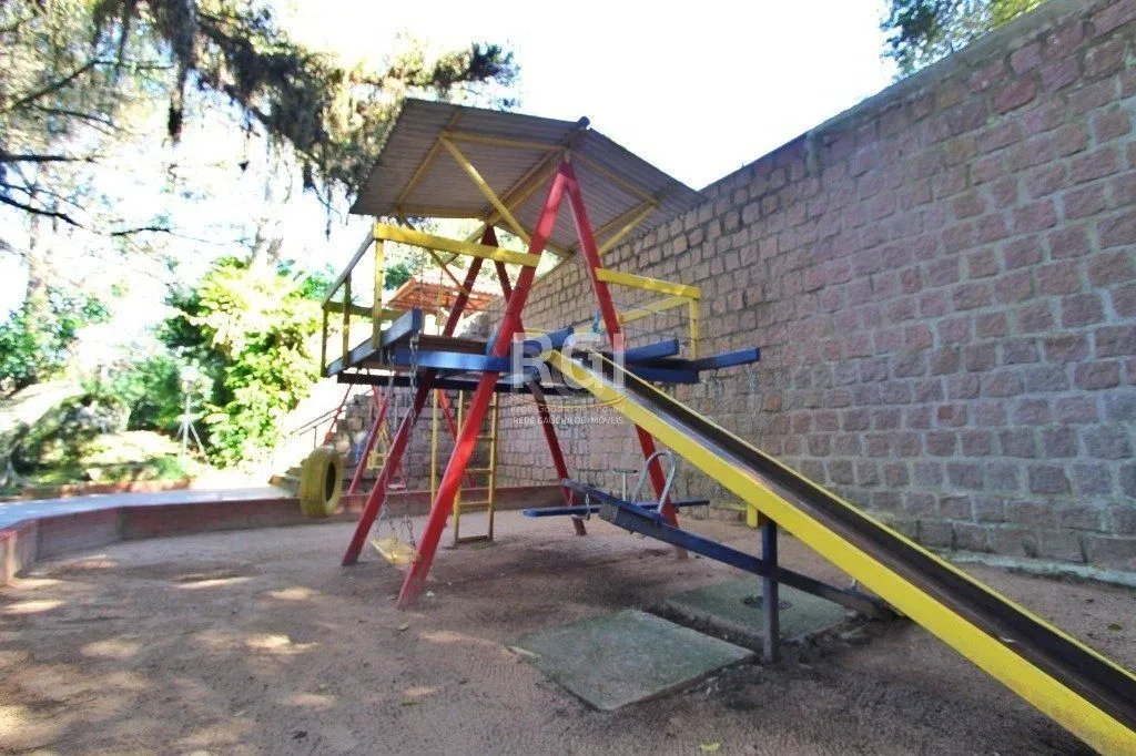 Imagem Apartamento para Venda - 71.85m², 2 dormitórios, 1 vaga - Teresópolis