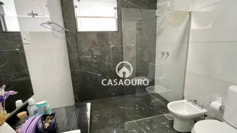 Imagem Casa com 7 quartos à venda, 400 m² por R$ 1.650.000 - São Lucas - Belo Horizonte/MG