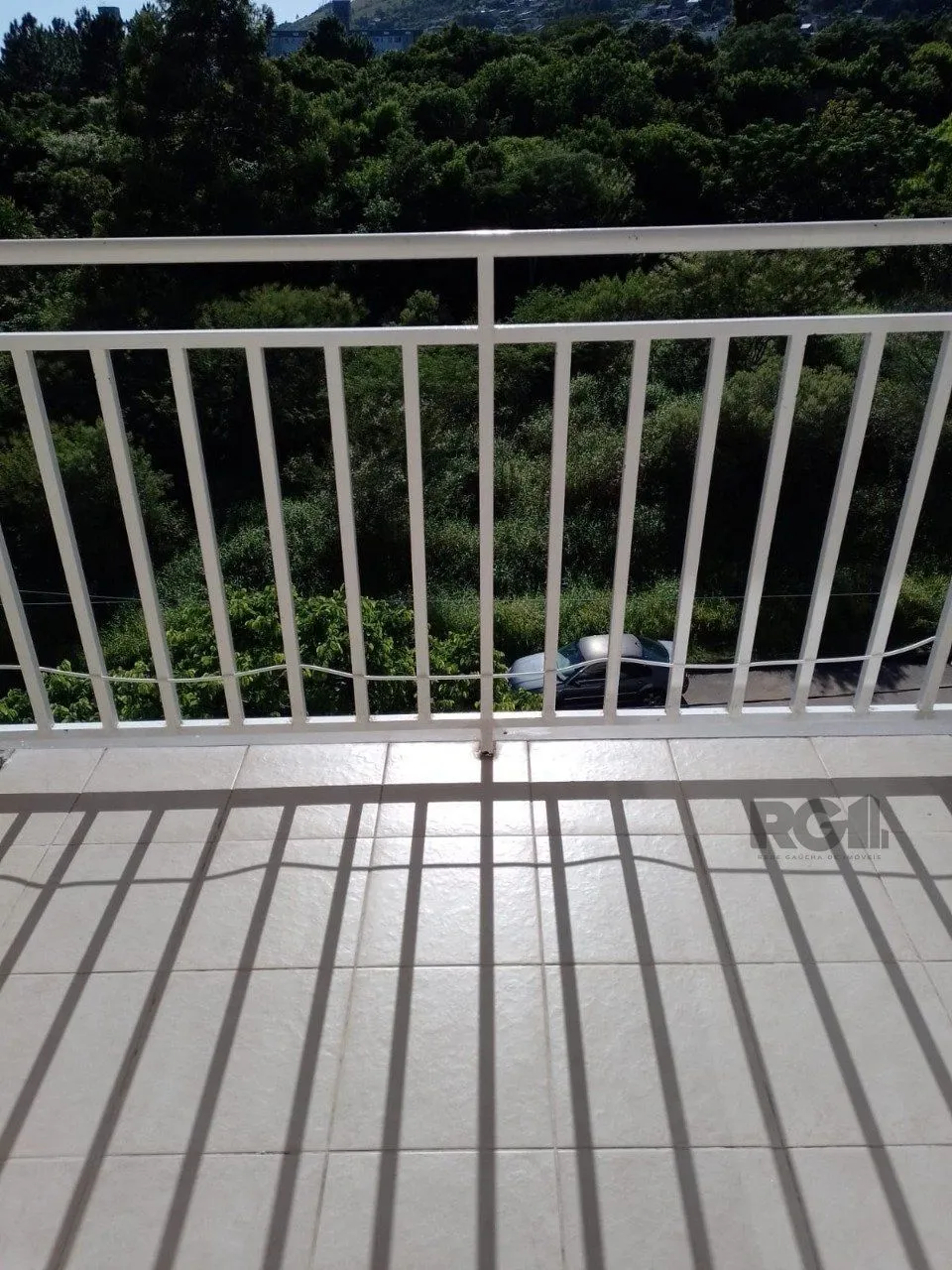 Imagem Apartamento de 3 dormitórios com vaga no bairro Morro Santana