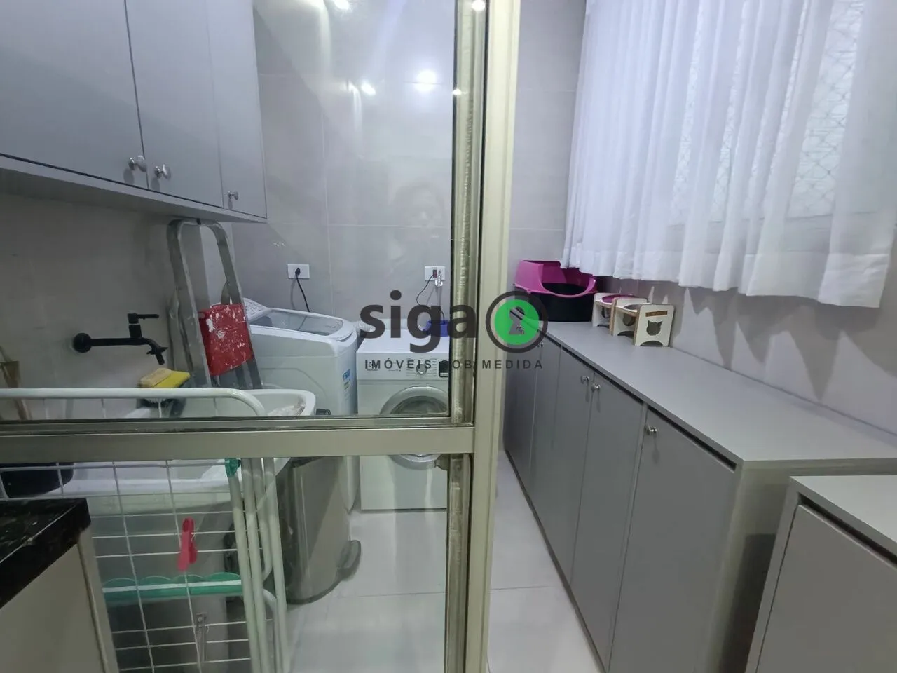 Imagem Apartamento reformado em excelente localização - MOBILIADO - Edf: CAMBURIU