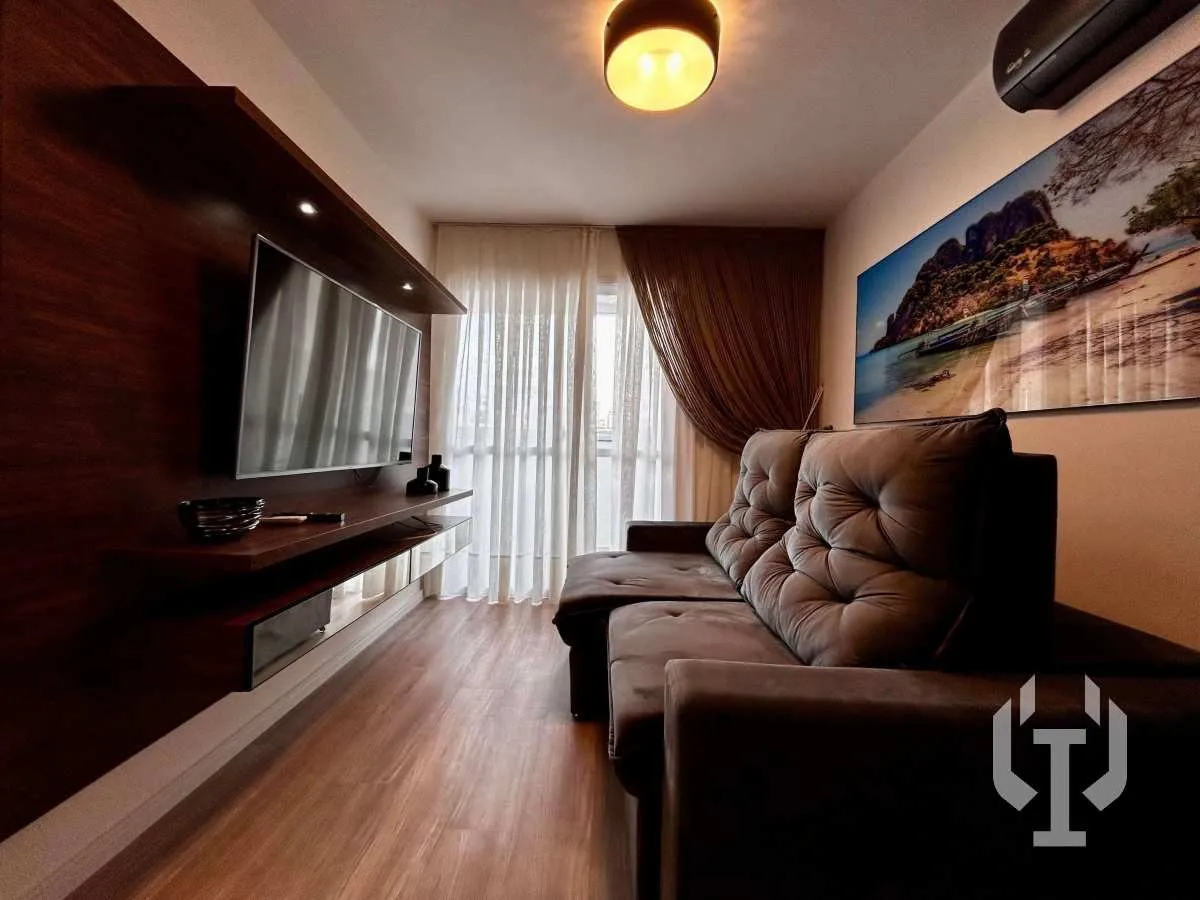 Foto do imóvel Oportunidade para quem deseja morar ou investir, apartamento 100% mobiliado, pronto para uso, 2 dormitórios em ótima localização