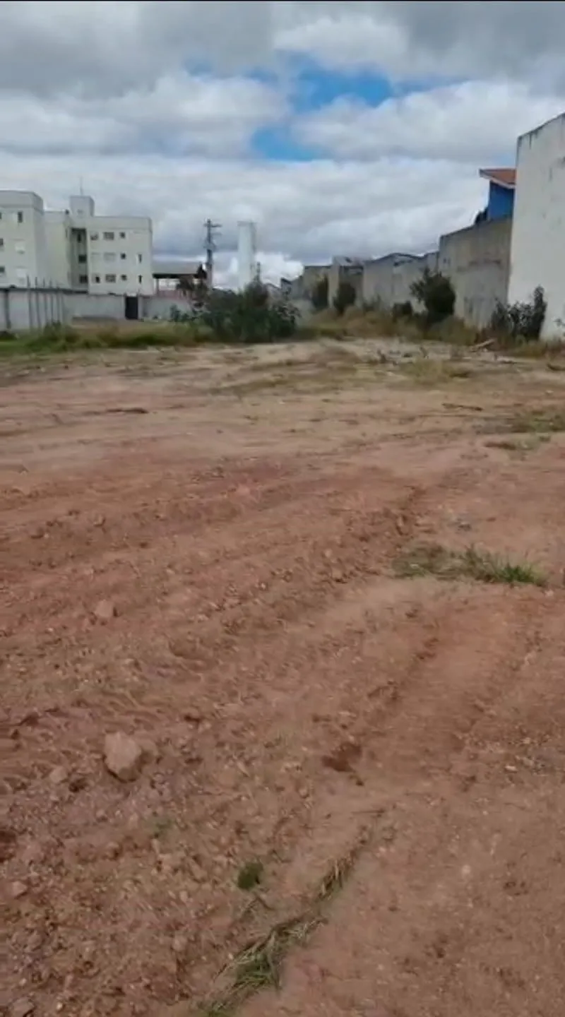 Imagem Terreno à venda 8400M², Jardim Paraíso, Jacareí - SP
