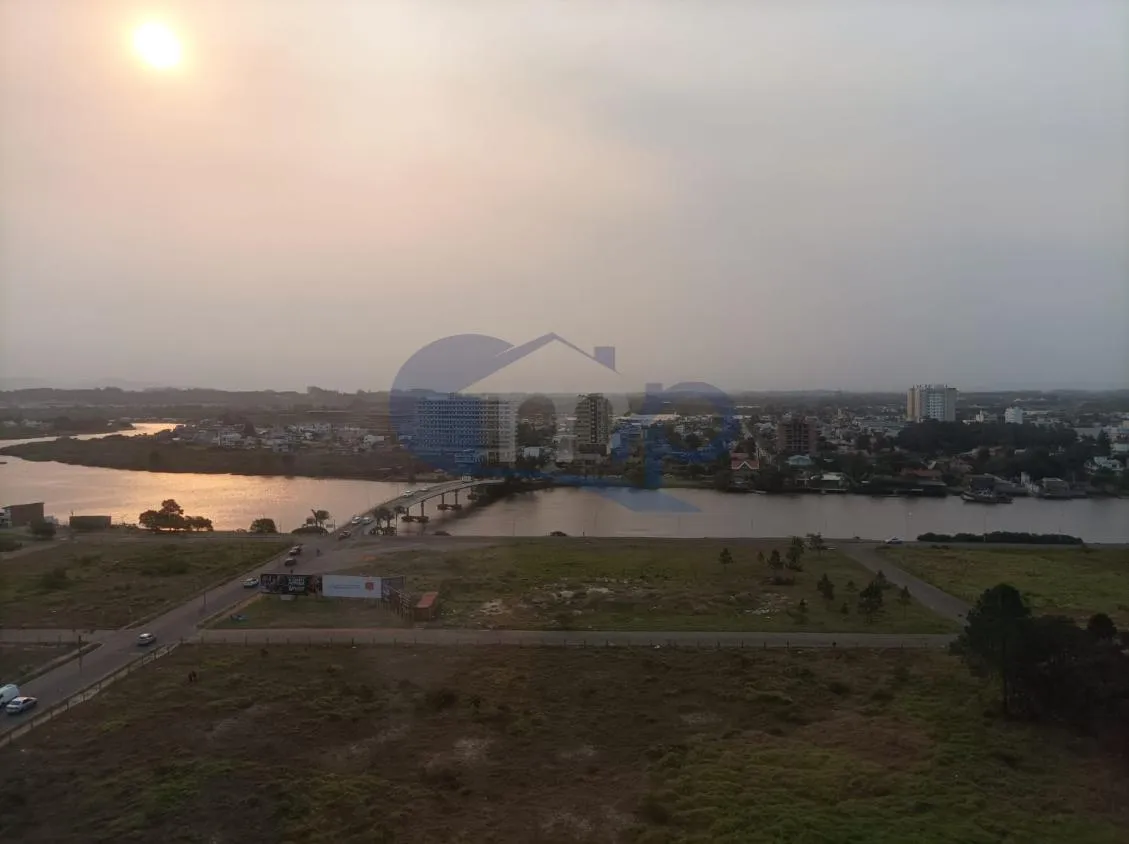 Imagem Apartamento á venda com 2 dormitórios no Predial em Torres/RS