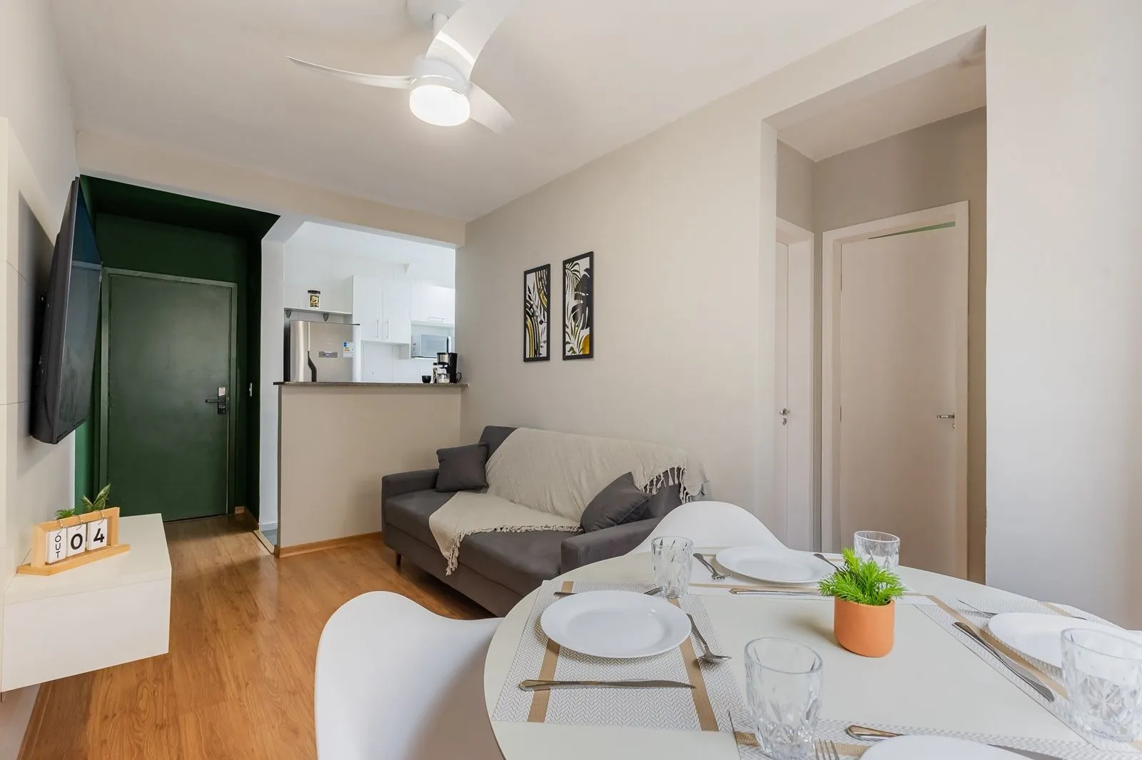 Imagem Lindo Apartamento Mobiliado no Parque Sicilia, a 05 Minutos do Shopping Iguatemi !