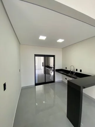 Imagem CASA 110M² 3 QUARTOS 1 SUITE CONDOMINIO HORTO FLORESTAL VILLAGIO