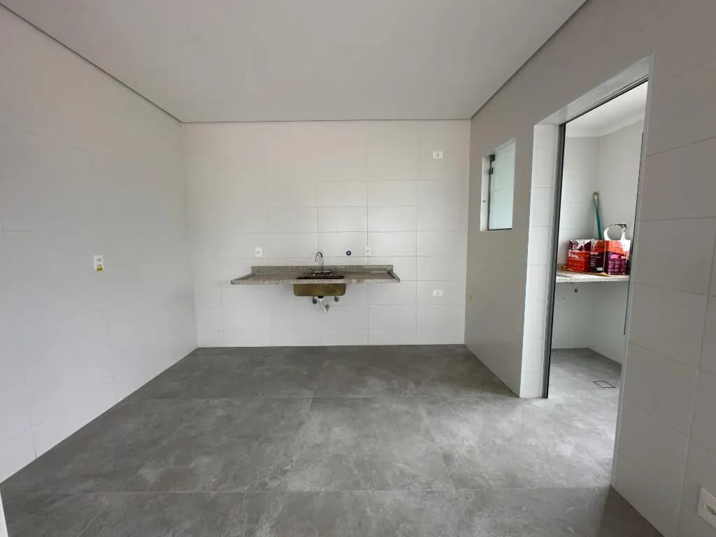 Imagem APARTAMENTO COM 131,61 m² - CANTO DO FORTE - PRAIA GRANDE SP