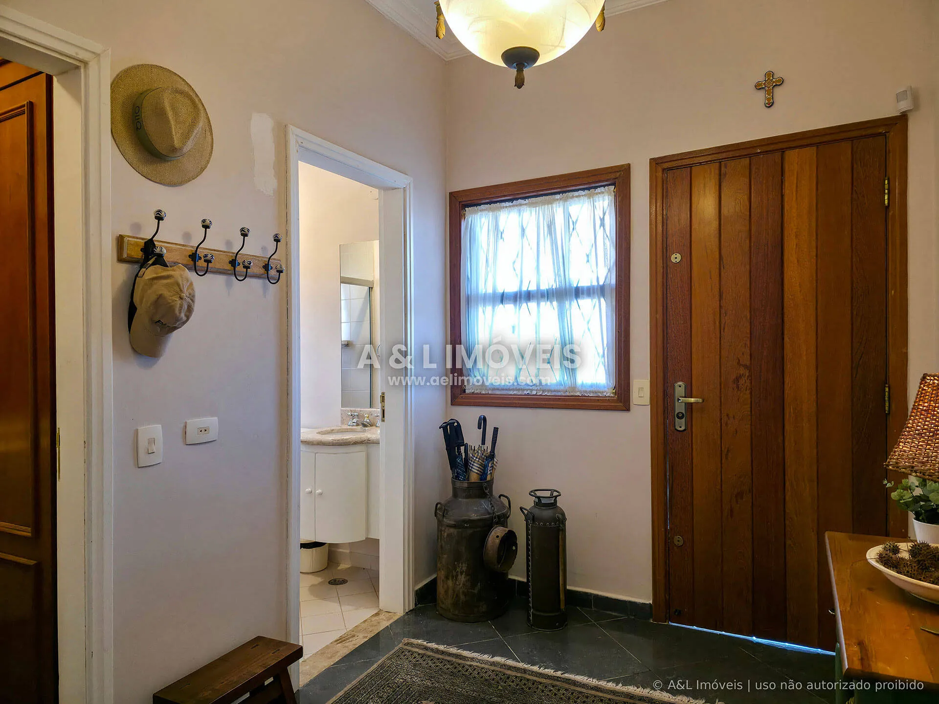 Imagem Casa no Saint Patrick em Campos do Jordão | 4 suítes, 348,50 m²