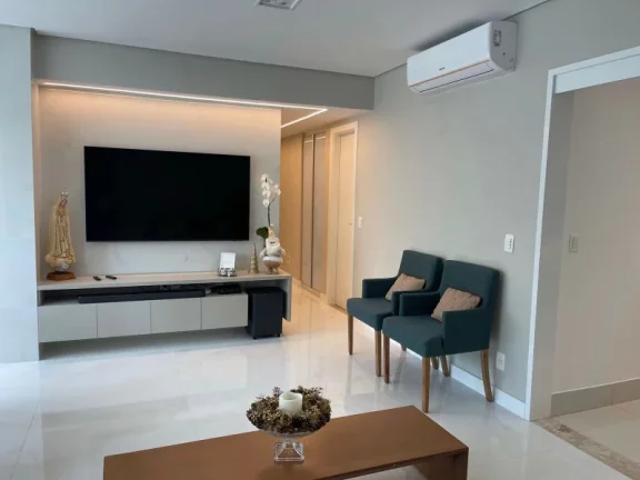 Imagem 3 Suites, 117,87m2, totalmente reformado, lavabo e varandas, 02 garagens - localizado na Rua da Graça, plana, ao lado do Museu MAC Bahia