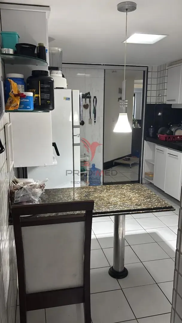 Imagem Apartamento Amplo de 109m² com Varanda e Conforto no Coração de Manaíra, João Pessoa
