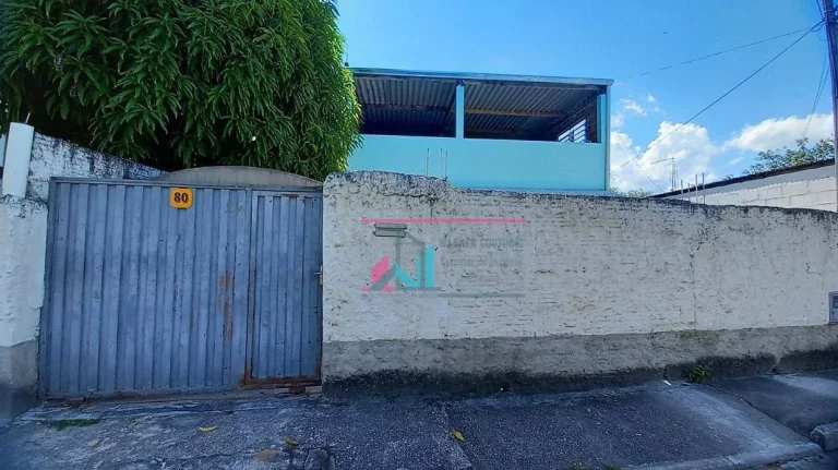 Foto do imóvel Casa com 3 dormitórios à venda - Vila Carmem - Cachoeira Paulista/SP