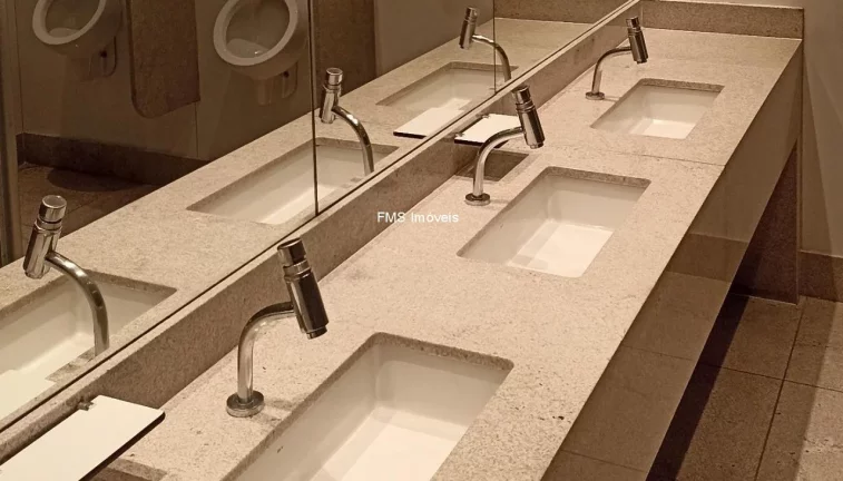 Imagem Conjunto Comercial em Pinheiros - 14 vagas, 528m² - Locação em São Paulo.