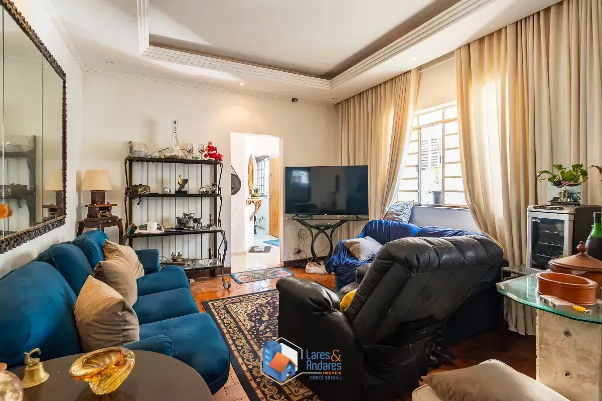 Imagem Sobrado para venda em Vila Congonhas com 4 quartos, 398m²