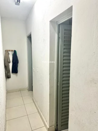 Imagem Galpão com Potencial para "Sale-Leaseback" com 370m2 à venda na Vila Anastácio
