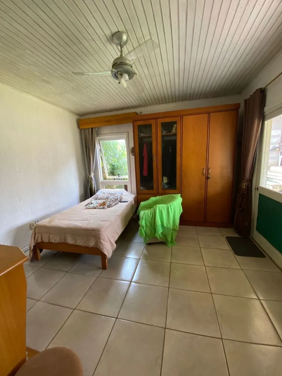 Imagem Casa no bairro Hípica - 3 dormitórios