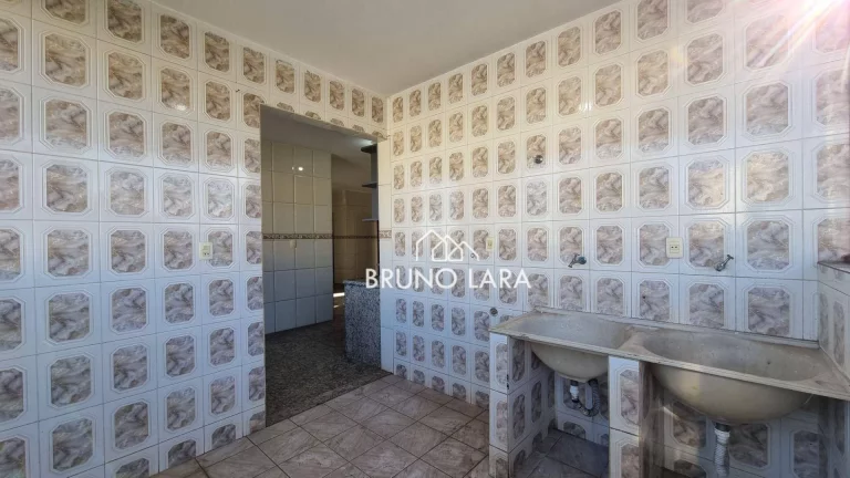 Imagem Casa disponível para locação no Centro - Igarapé/MG.