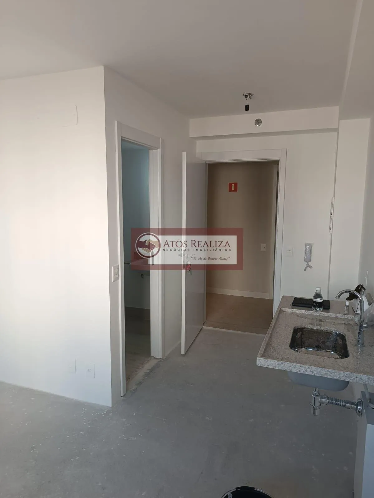 Imagem Apartamento à venda em Santo Amaro SP, 24m², 1 dormitório, sacada