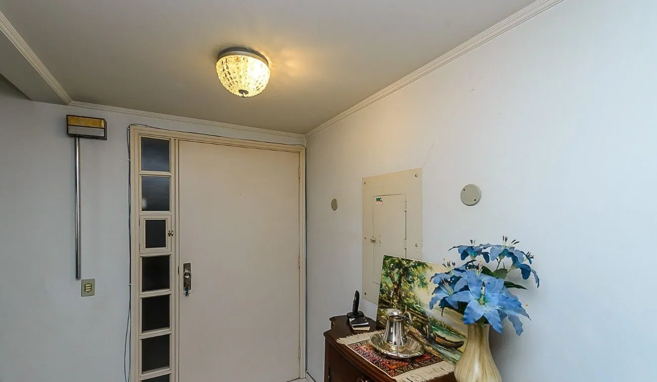 Imagem Vende-se apartamento com 3 quartos( 1 suíte), 169m² e 1 vaga - Independência