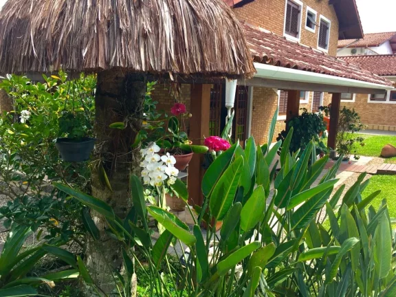 Imagem Linda casa com 4 dormitórios sendo 2 suíts´s e ar condicionado e pisicna e área gourmet maravilhosa