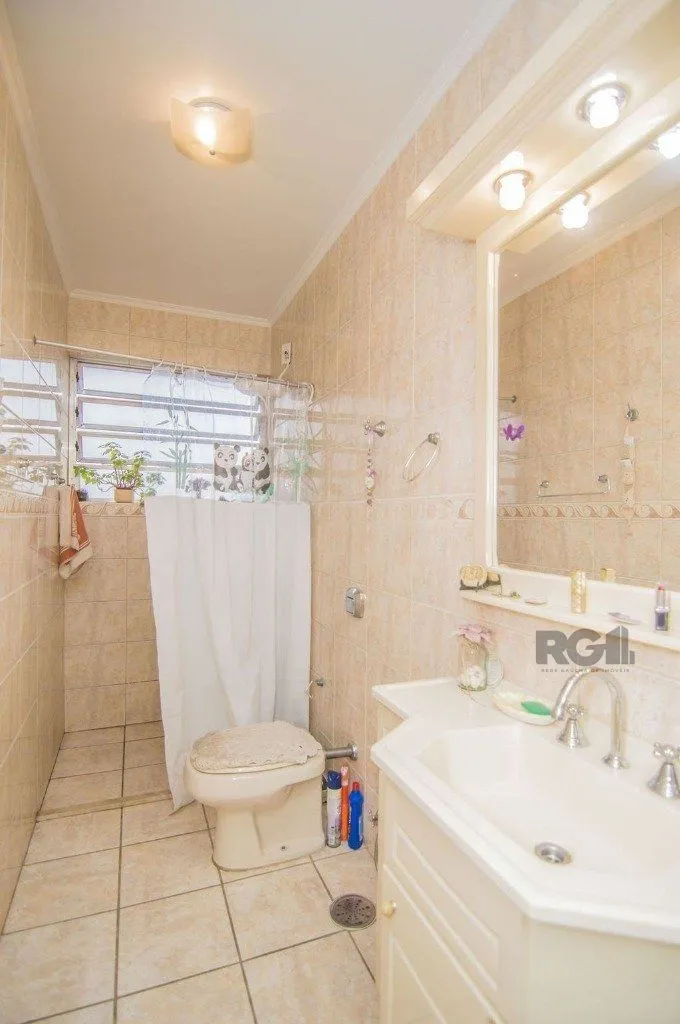 Imagem Apartamento 133m² - 3 dormitórios, 1 vaga no bairro Petrópolis