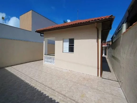 Imagem Casa com 3 dormitórios à venda, 73 m² por R$ 815.000 - Maracanã - Praia Grande/SP