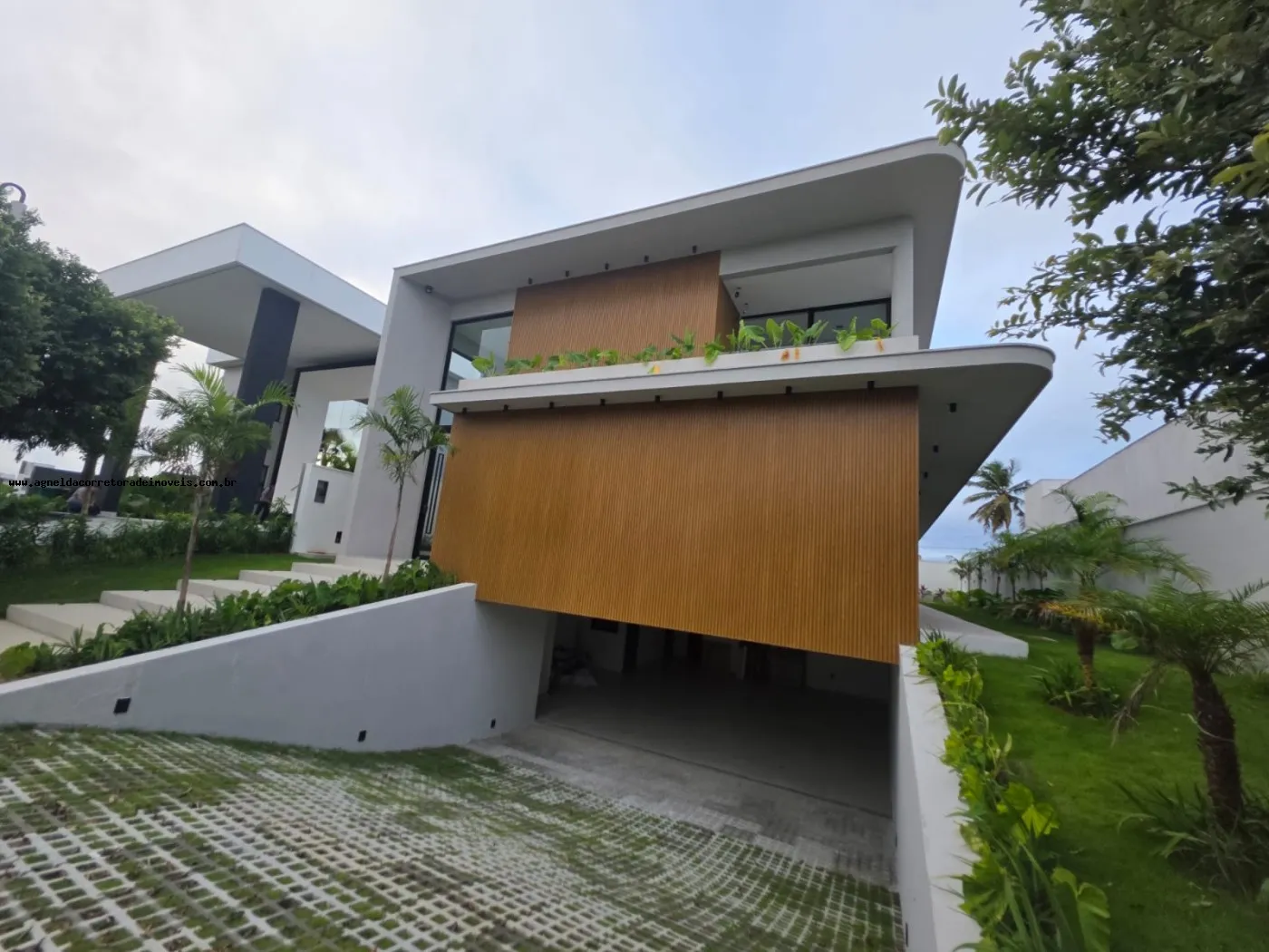Imagem Casa em Condomínio para Venda em Parnamirim, Pium (Distrito Litoral), 4 dormitórios, 4 suítes, 6 banheiros, 4 vagas