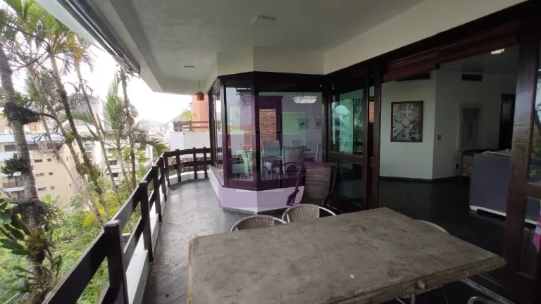 Imagem Enseada. Linda casa