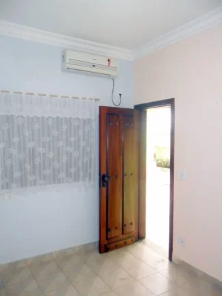 Imagem CASA DE ALTO PADRÃO PERTO DA PRAIA