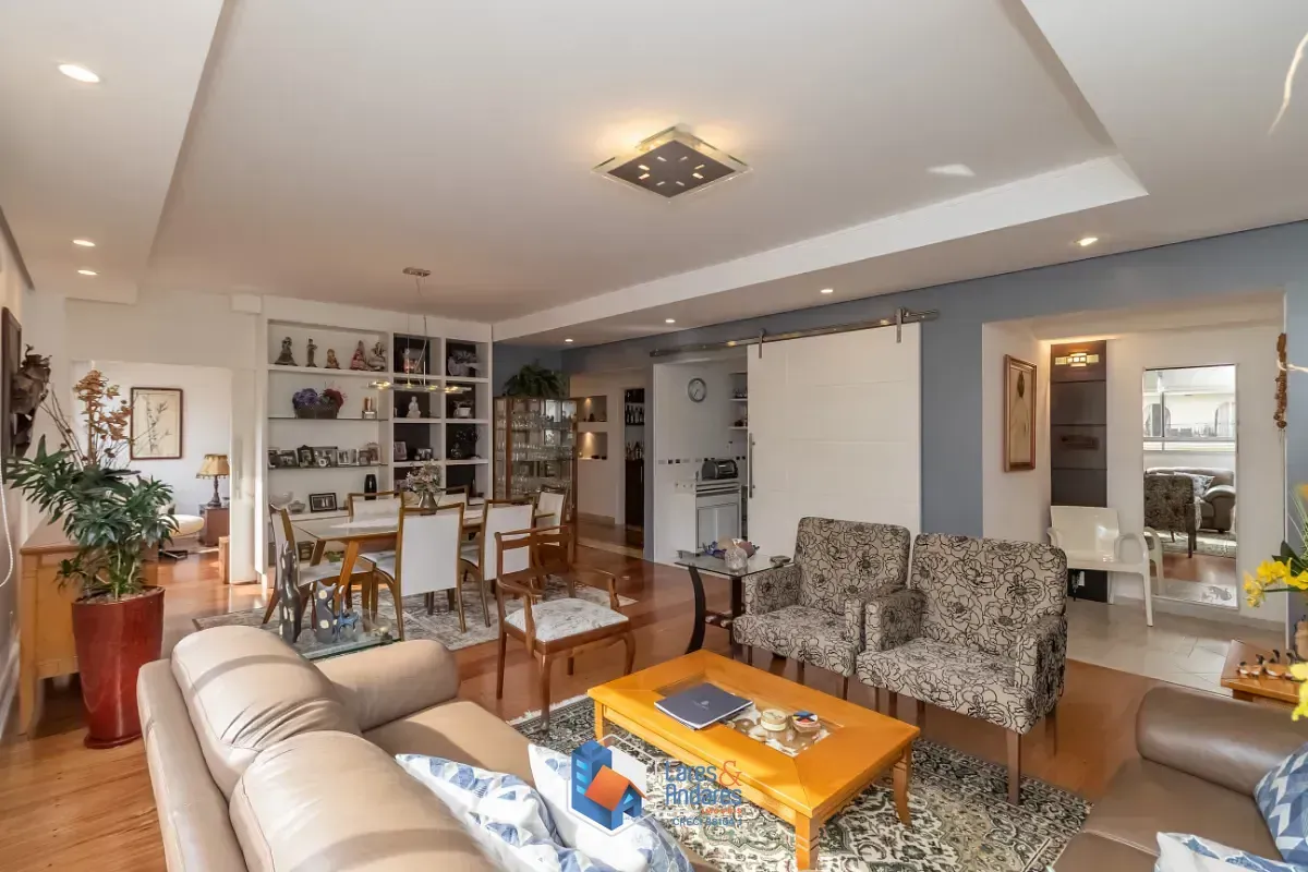Imagem Apartamento para venda em Santa Cecília com 3 quartos, sendo 1 suíte, 210m²