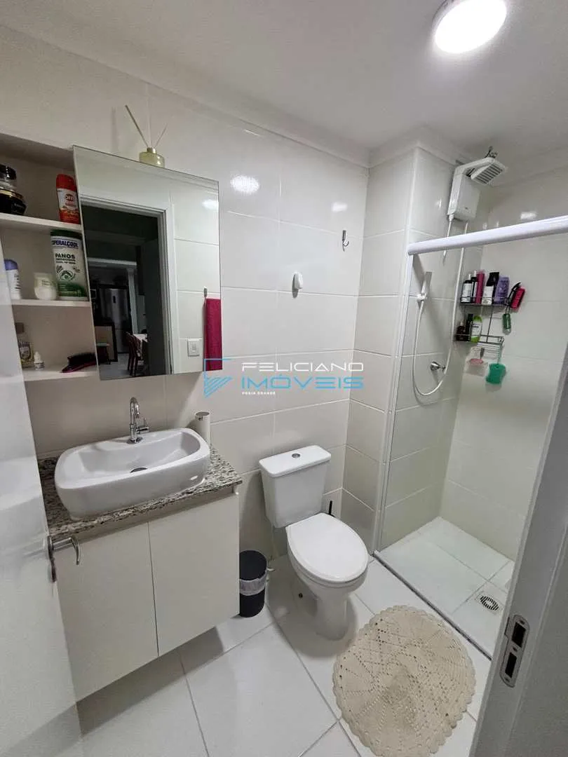 Imagem Apartamento com 2 quartos, Real, Praia Grande - R$ 750 mil, Cod: 7425