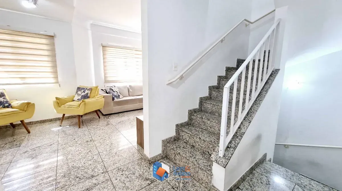 Imagem Casa no condomínio Villagio Di Florenza para venda com 3 quartos, sendo 3 suítes, 130m²