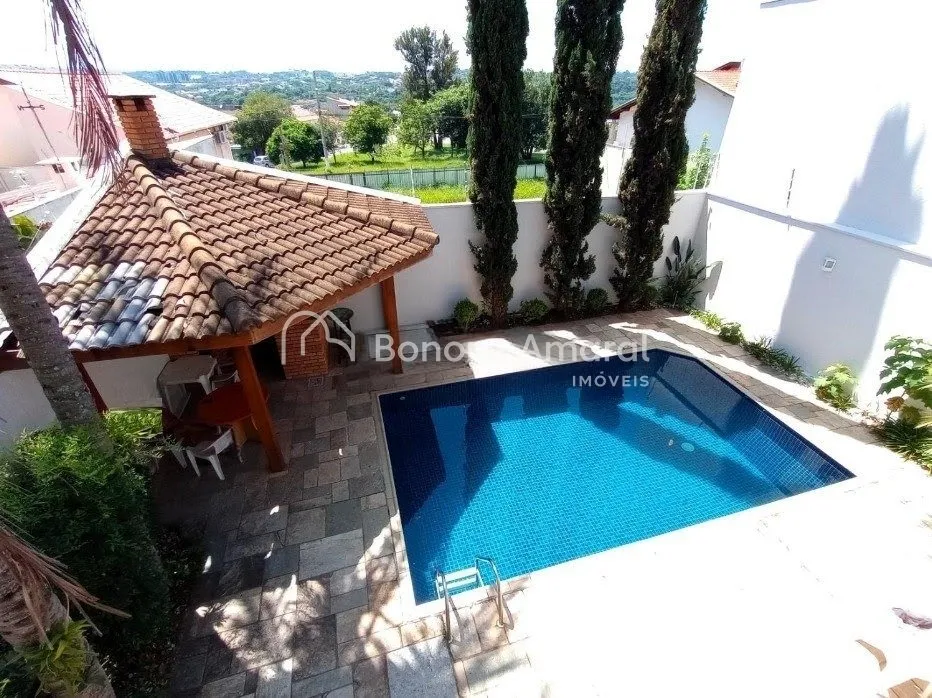 Imagem Casa com 4 Quartos e 6 banheiros à Venda, 288 m² por R$ 1.090.000