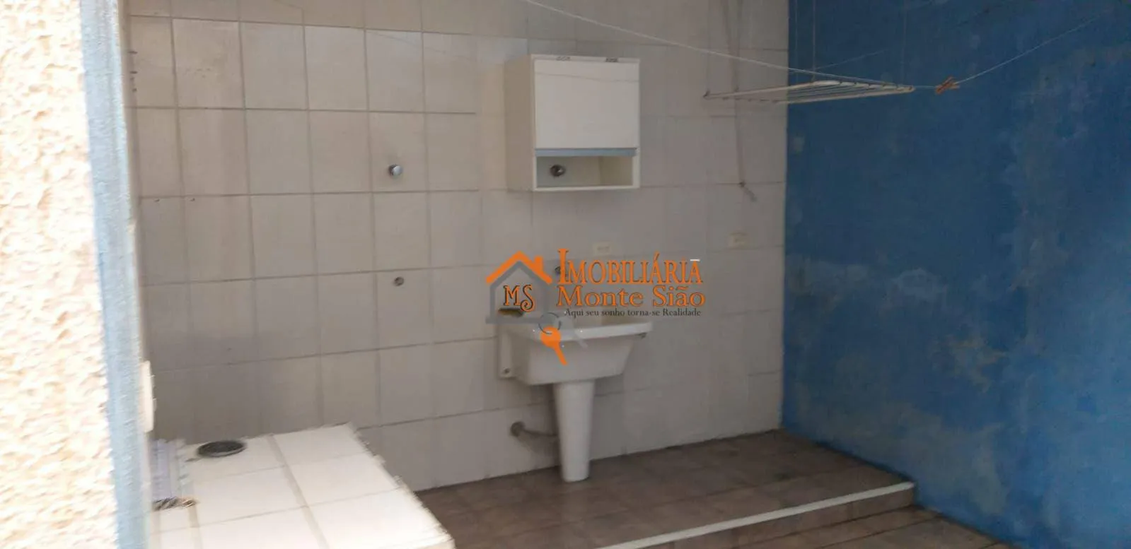 Imagem Casa com 3 dormitórios à venda, 220 m² por R$ 650.000,00 - Parque Continental II - Guarulhos/SP