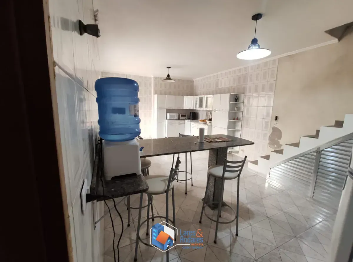 Imagem Casa para venda em Vila Império com 4 quartos, sendo 3 suítes, 157m²
