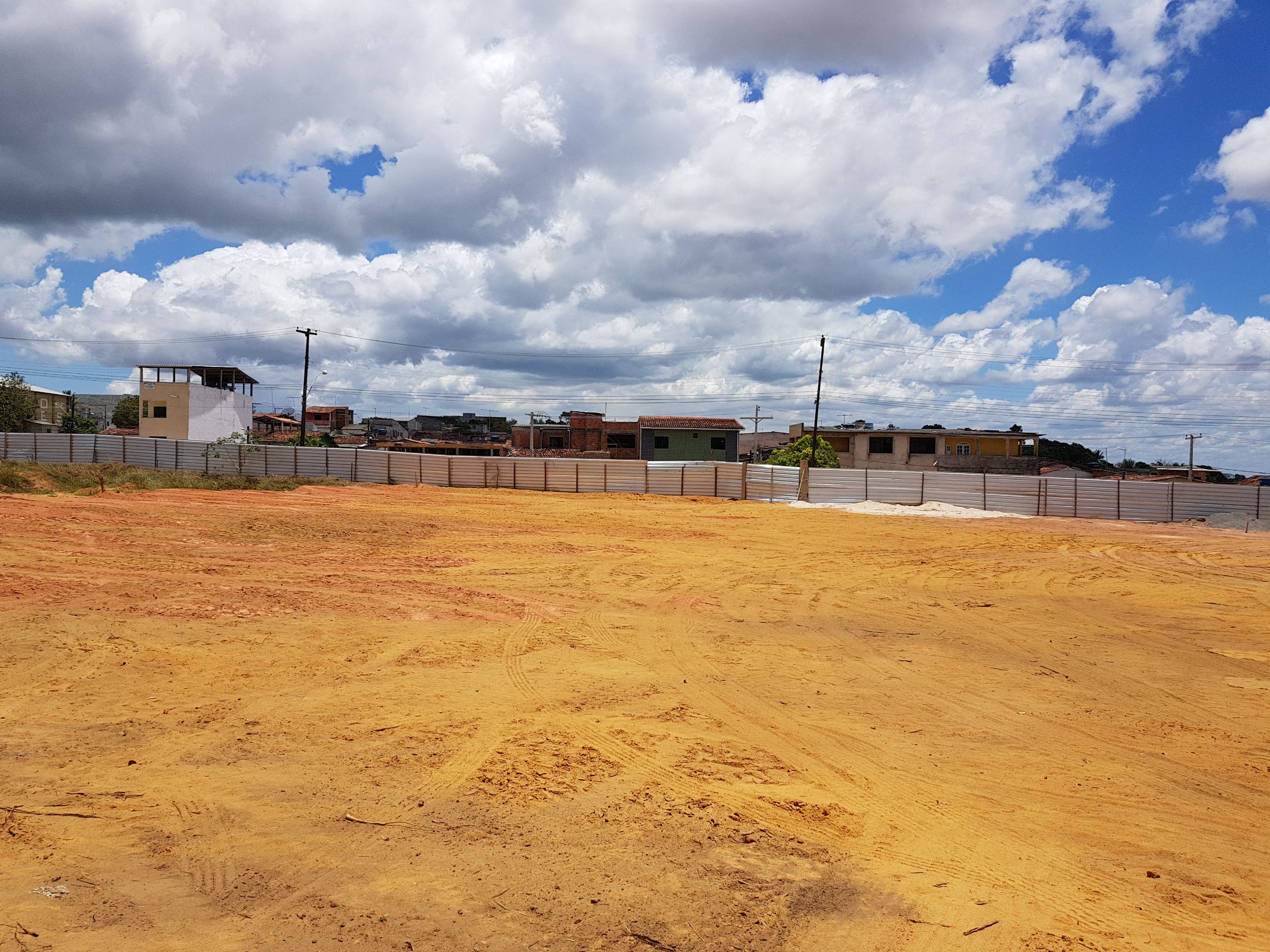 Imagem Terreno à Venda, 1090 m² em CIA II - Simões Filho