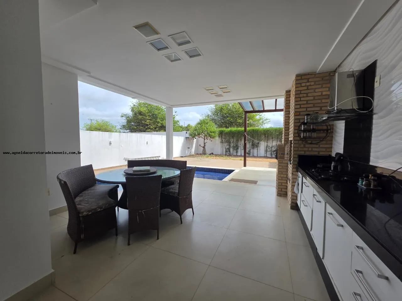 Imagem Casa em Condomínio para Venda em Parnamirim, Pium (Distrito Litoral), 5 dormitórios, 5 suítes, 6 banheiros, 5 vagas