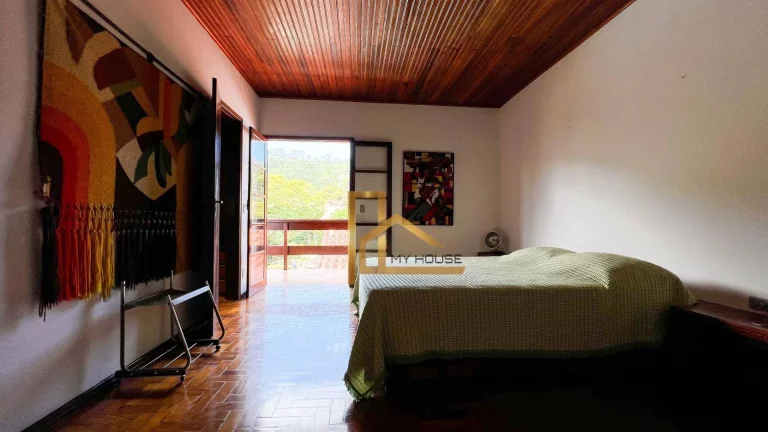 Imagem Casa de Campo com 5 Suítes e Piscina em Condomínio com Lagos e Lazer à 25 minutos do centro de Teresópolis/RJ