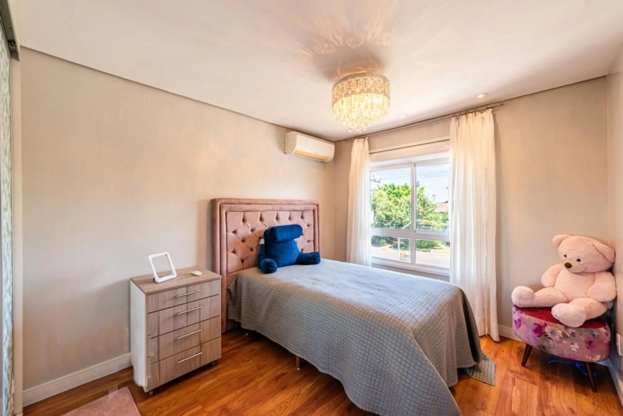 Imagem Casa de Esquina exclusiva em condominio fechado!!!