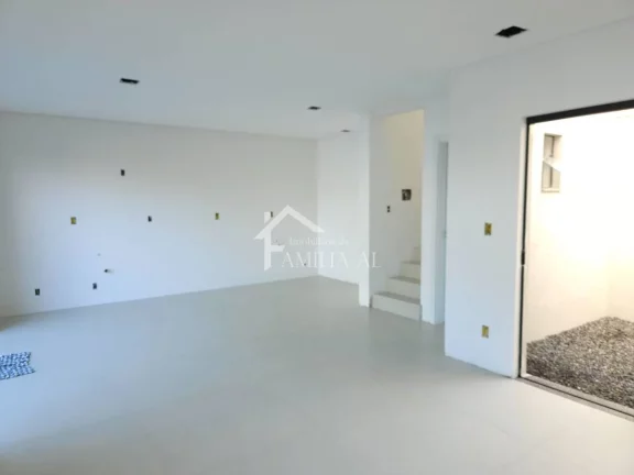 Imagem SOBRADO GEMINADO COM 2 OU 3 QUARTOS NO BOA VISTA