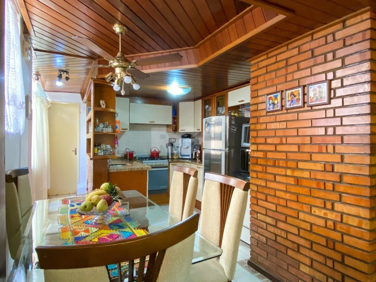 Imagem Apartamento 3 dormitórios, sendo 1 suíte, com 2 salas de estar, junto à Praça da Matriz