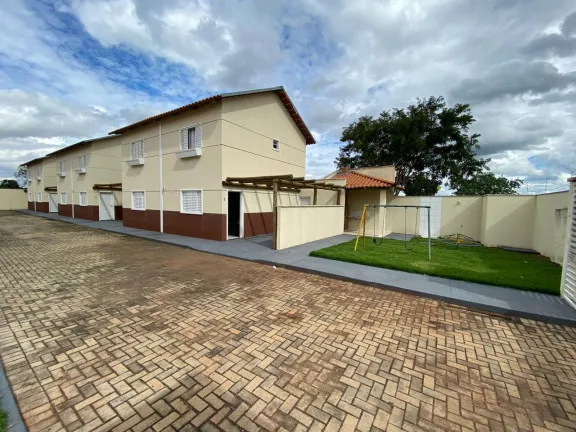 Imagem Casa com 2 Quartos à Venda, 60 m² em Conjunto Vera Cruz - Goiânia