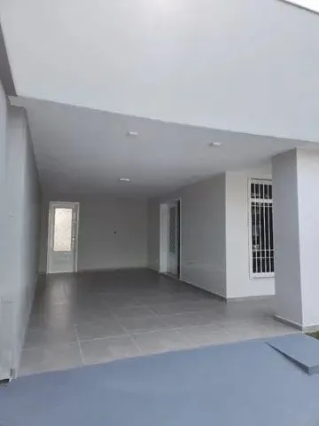 Imagem Comercial à venda 4 Quartos, 3 Suites, 2 Vagas, 300M², Vila Paraíba, Guaratinguetá - SP